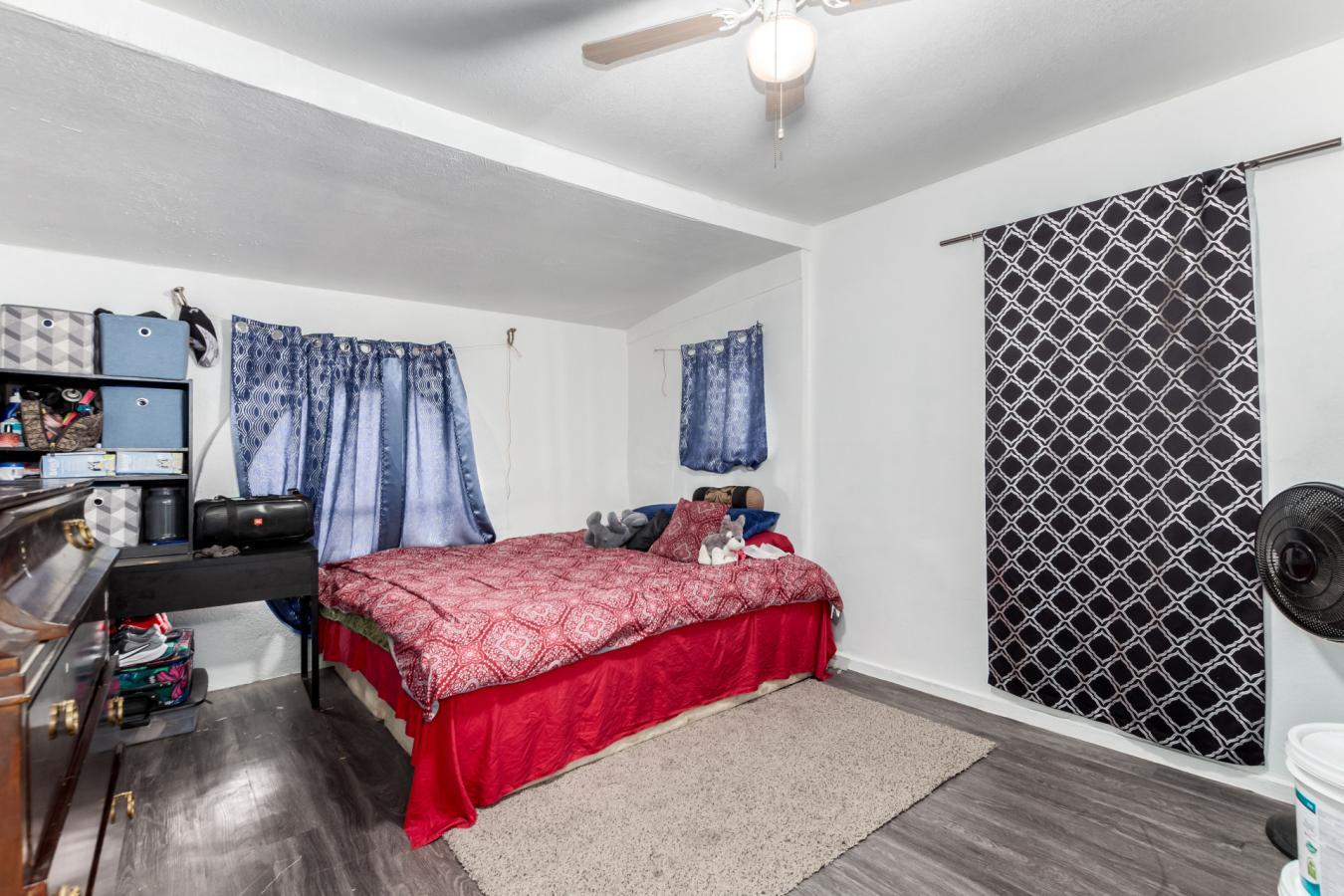 Listing image 8