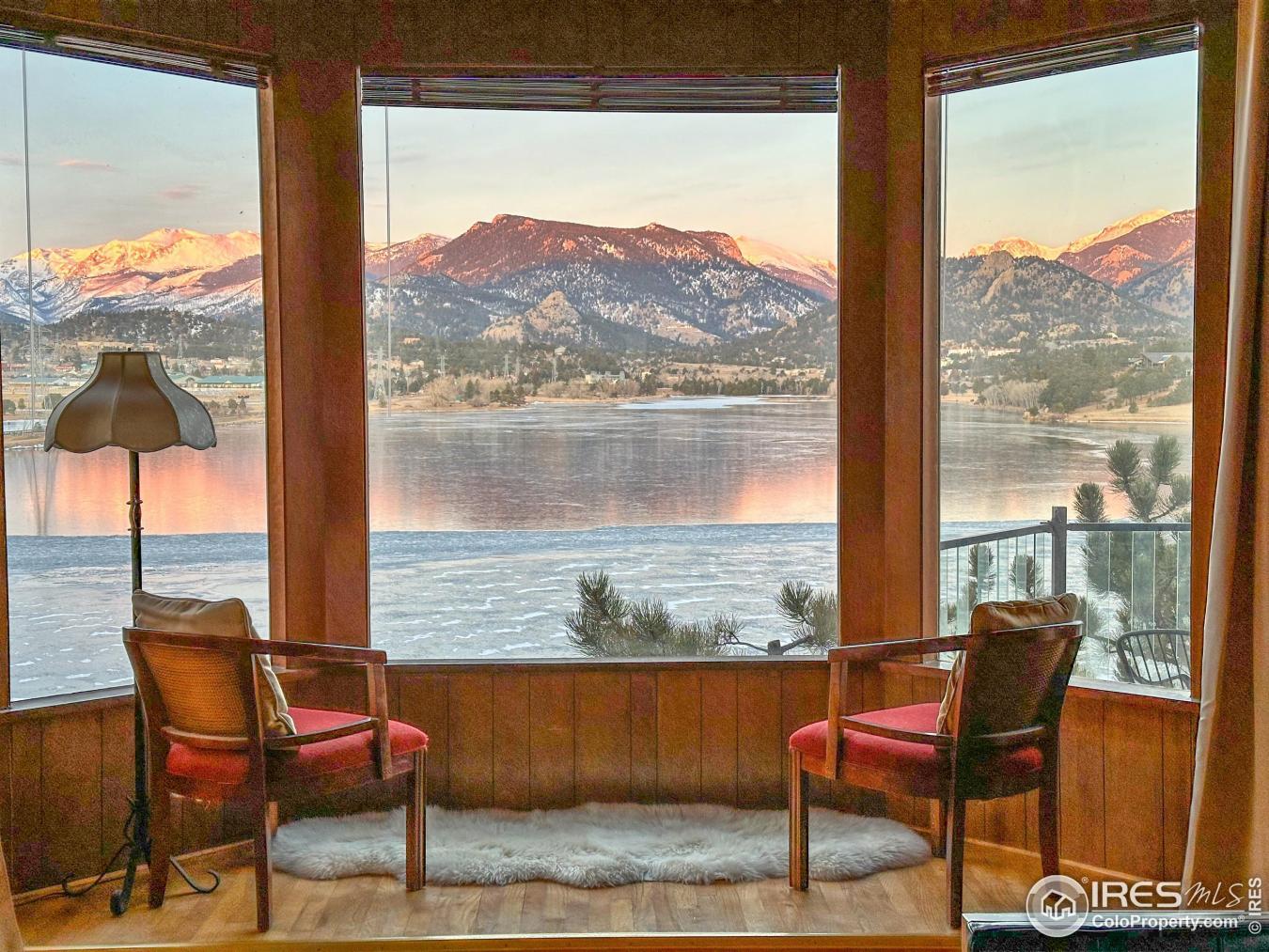 House for Sale, 2031 Mall Road 80517 - Image 1