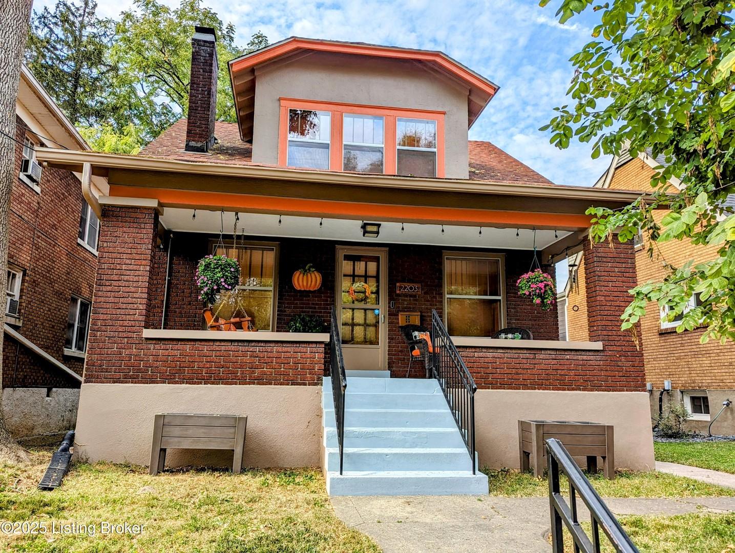 House for Sale, 2203 Wrocklage Ave 40205 - Image 1