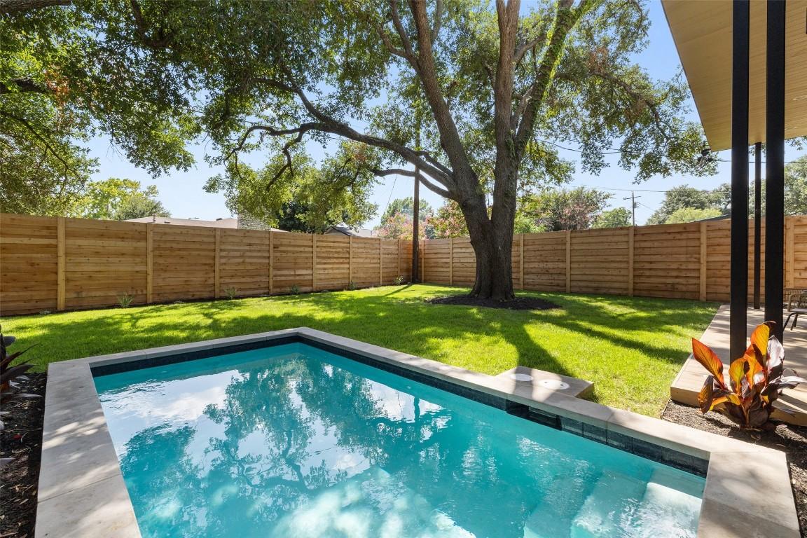 House for Sale, 2305 Southern Oaks Drive 78745 - Image 1