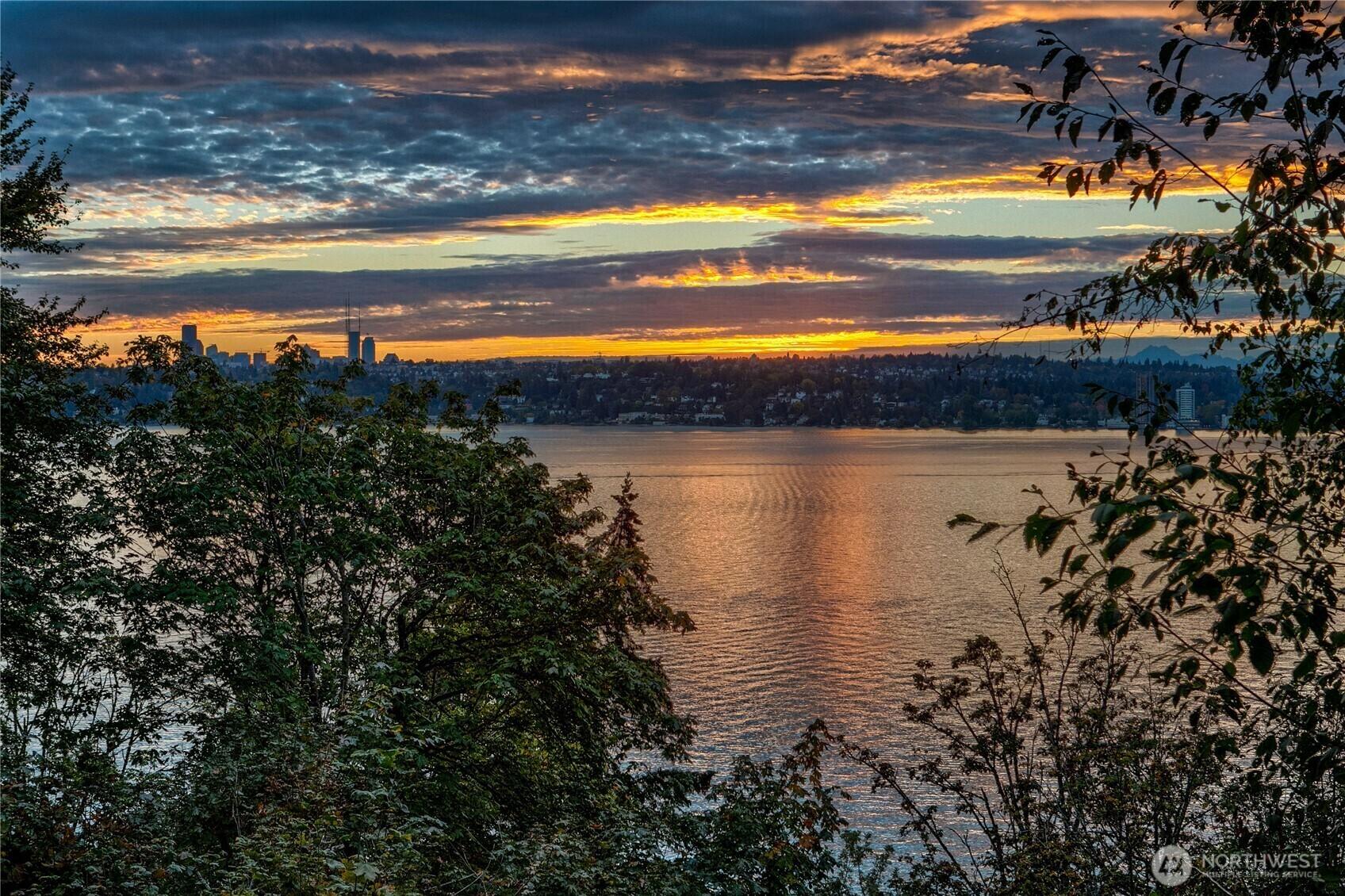 House for Sale, 2425 Evergreen Point Road 98039 - Image 1