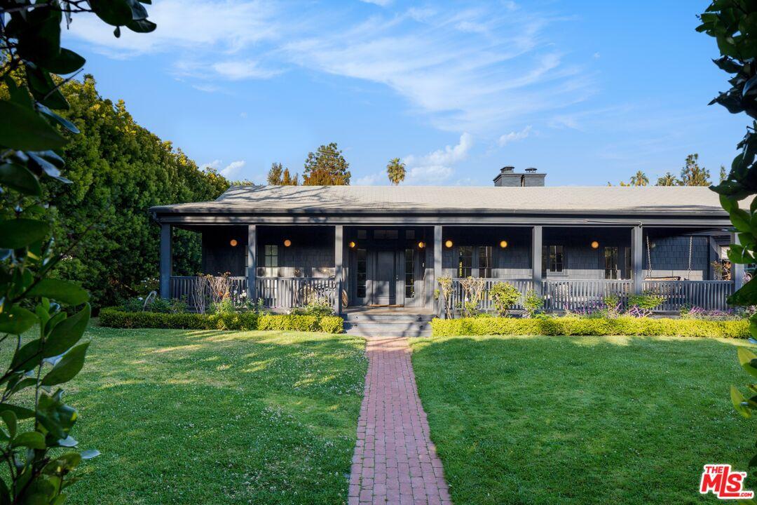 House for Sale, 250 Chadbourne AVE 90049 - Image 1