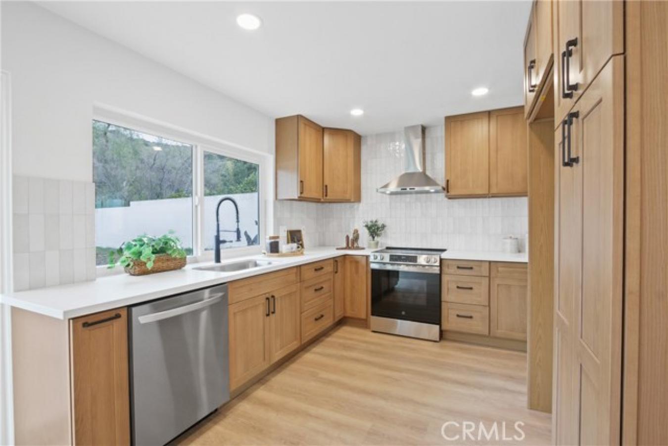 House for Sale, 2537 King 91711 - Image 1