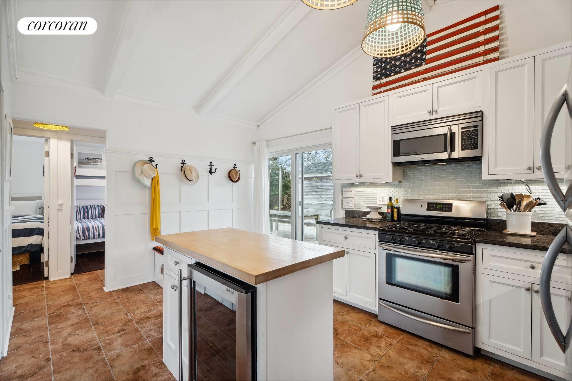 House for Sale, 256 Fairview Avenue 11954 - Image 1