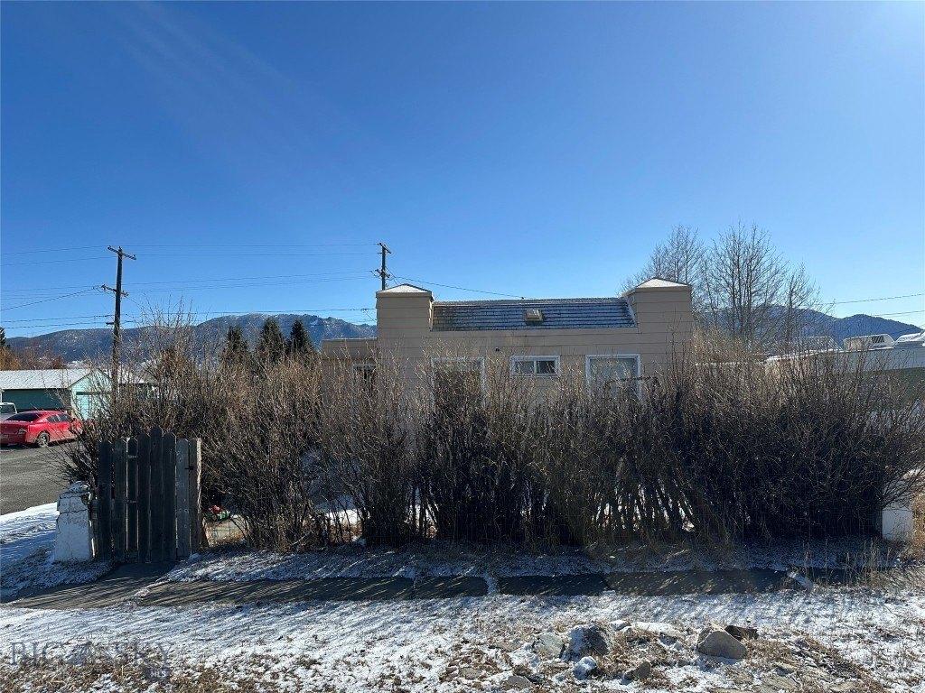 Listing image 4