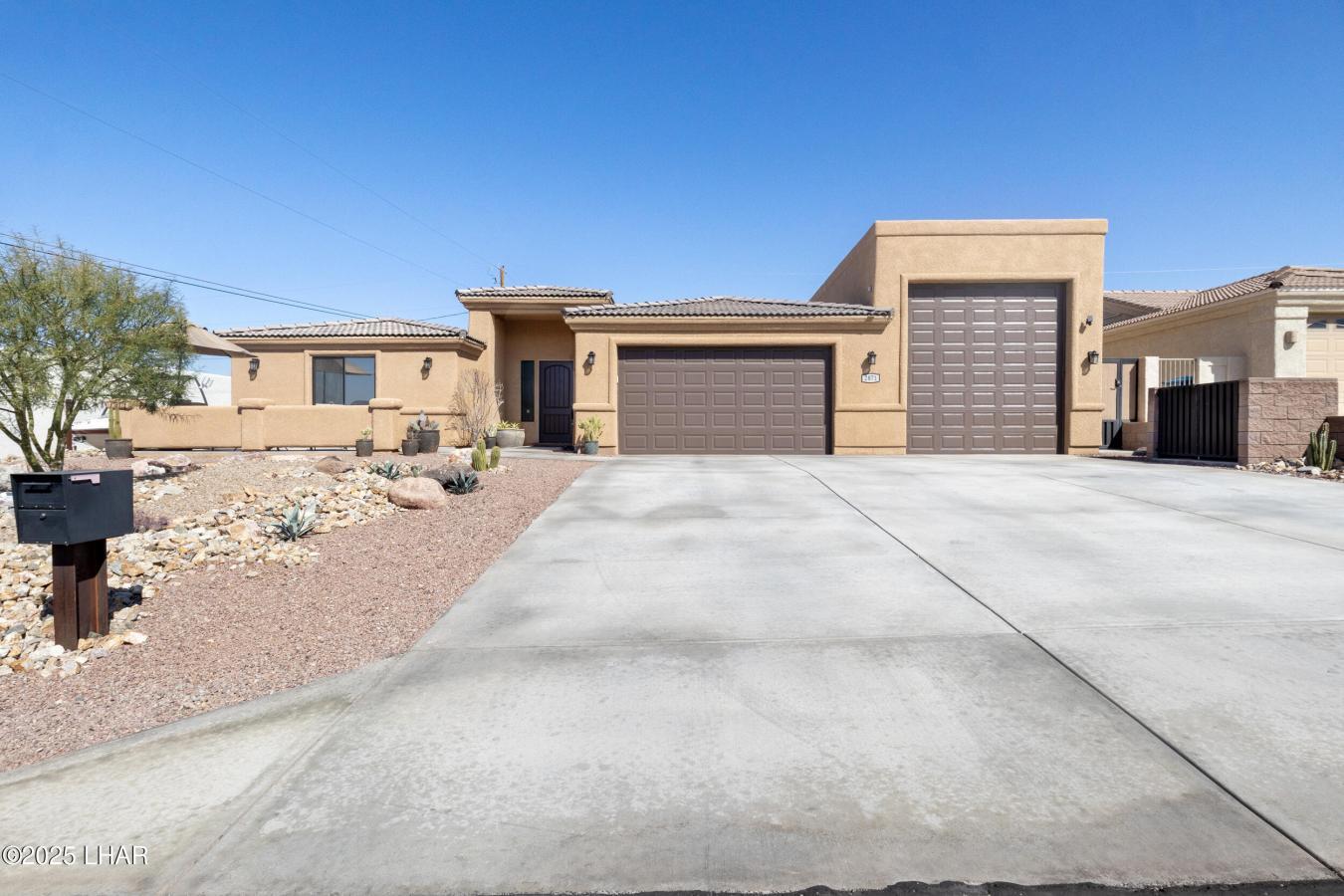 House for Sale, 2871 Corral Drive 86404 - Image 1