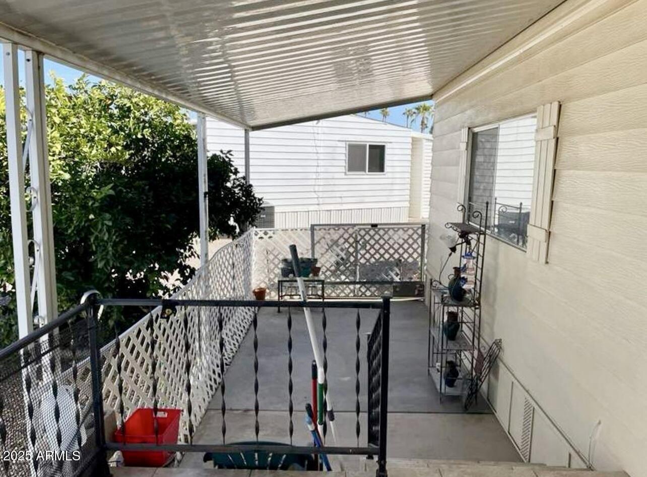 Listing image 4