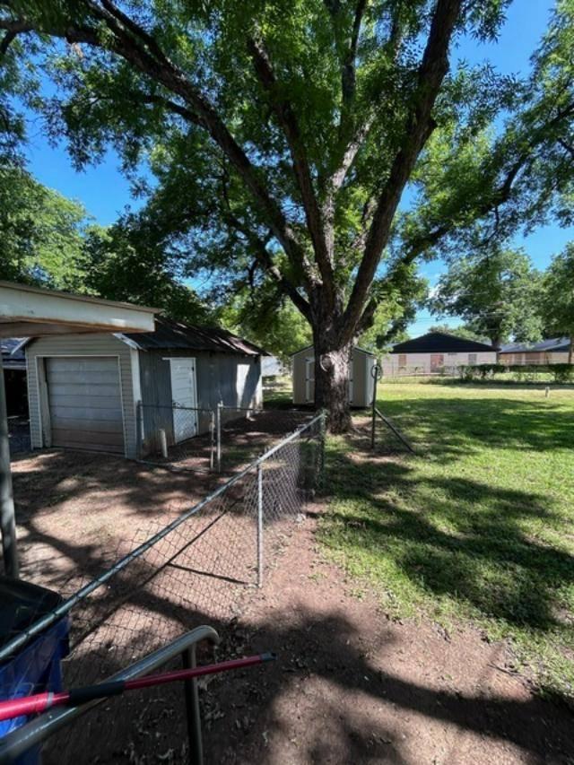 Listing image 8