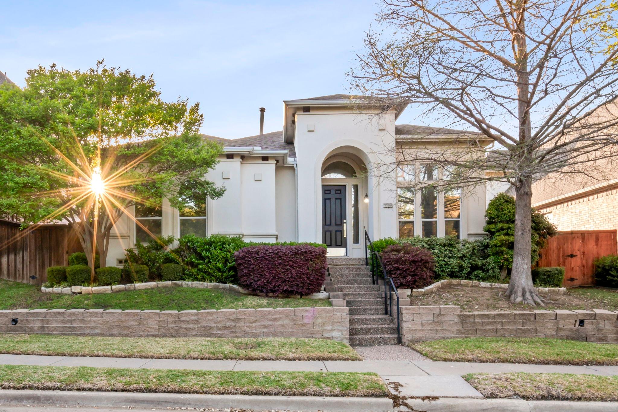 House for Sale, 3351 Kendall Lane 75062 - Image 1