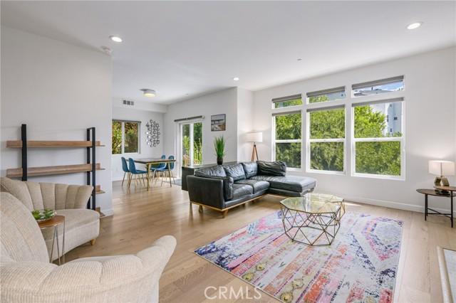 House for Sale, 3822 Clayton AVE 90027 - Image 1