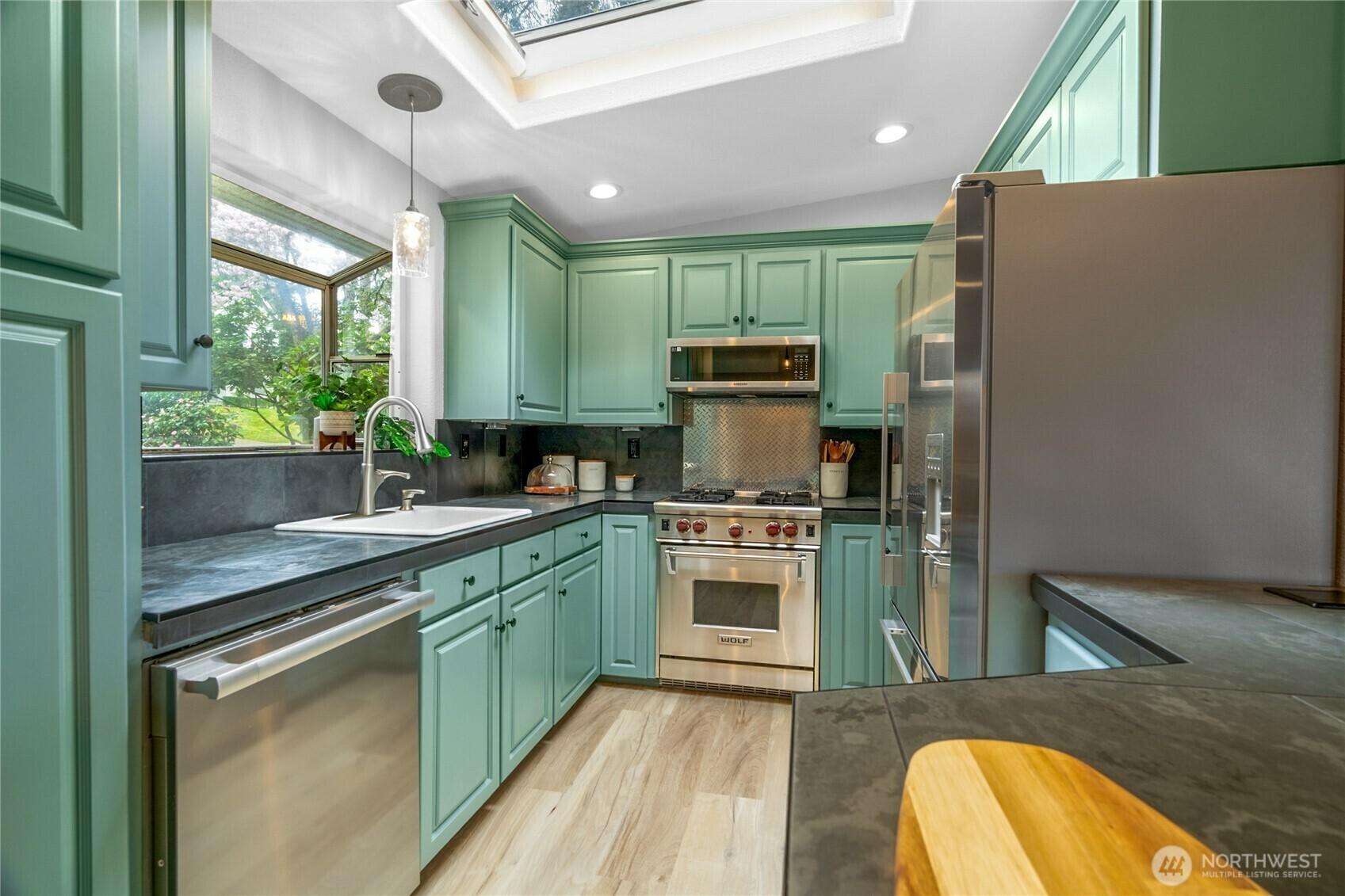 Listing image 10