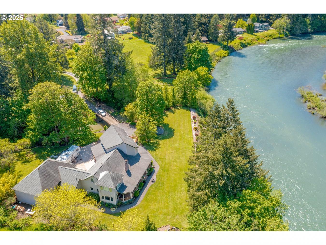 House for Sale, 39889 MCDOWELL CREEK DRIVE 97355 - Image 1