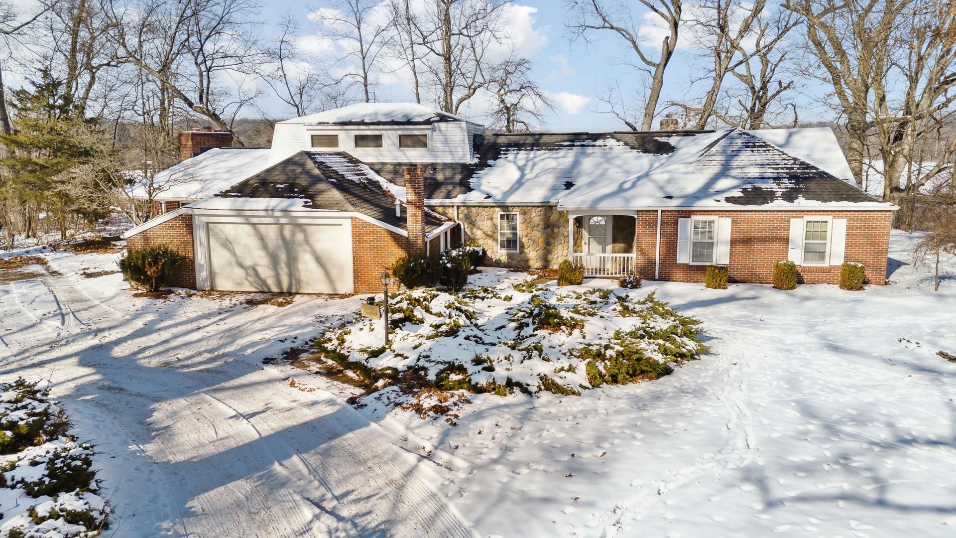 House for Sale, 4300 BACON Road 49242 - Image 1