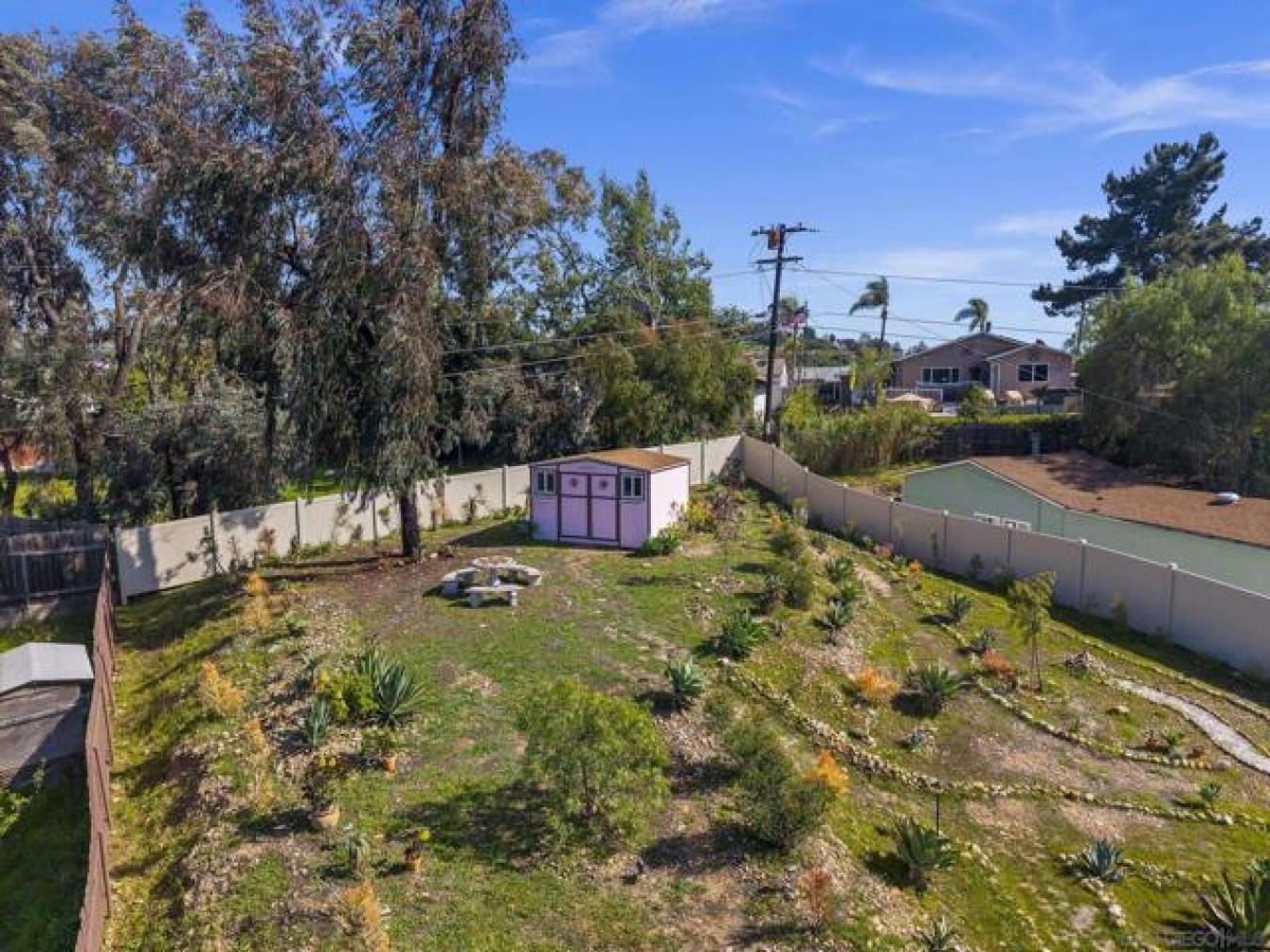 Listing image 4