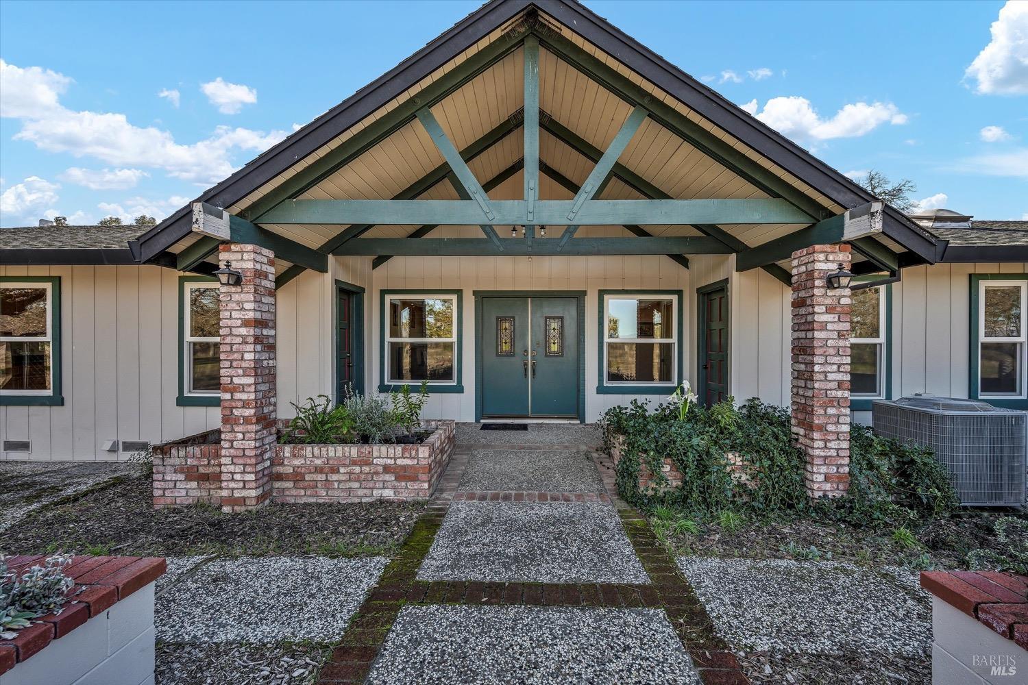 House for Sale, 4962 Gaddy Ln, Lake County, CA 95451 - Image 1
