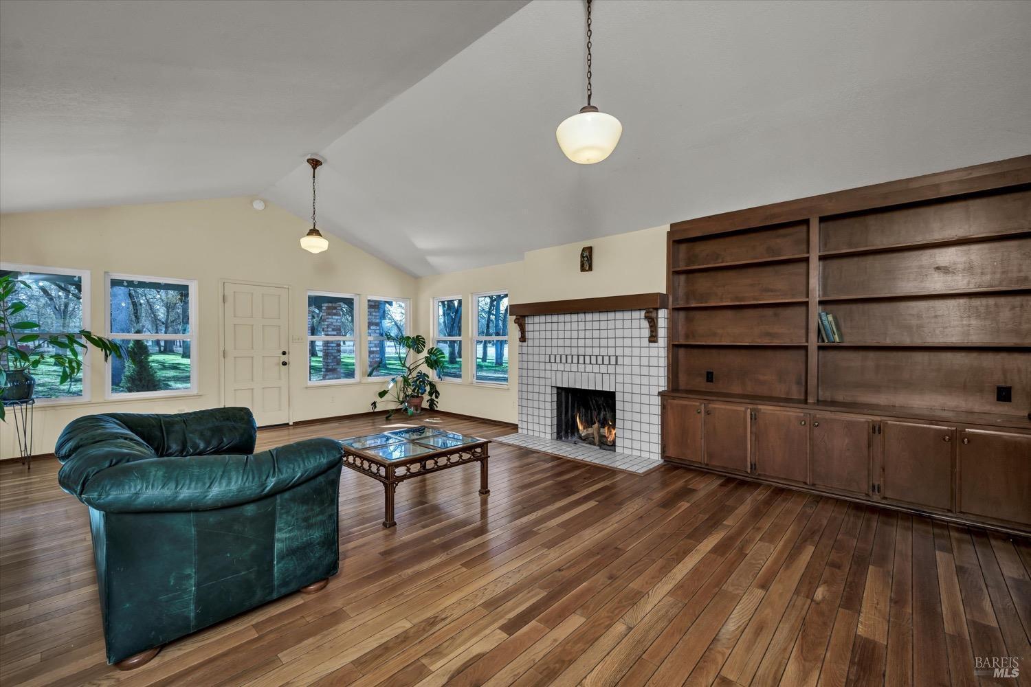 Listing image 8