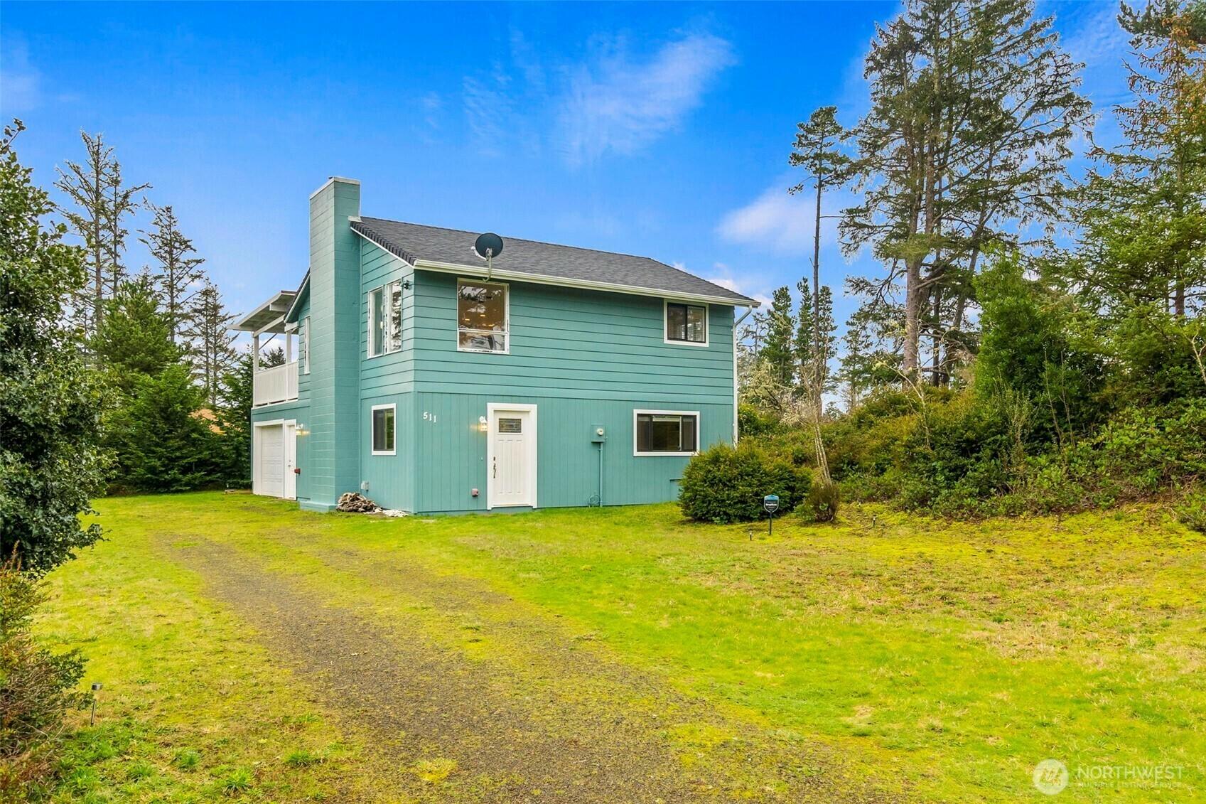 House for Sale, 511 W Spokane 98595 - Image 1