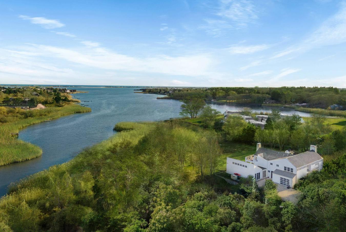 House for Sale, 53 Bay Avenue 11976 - Image 1