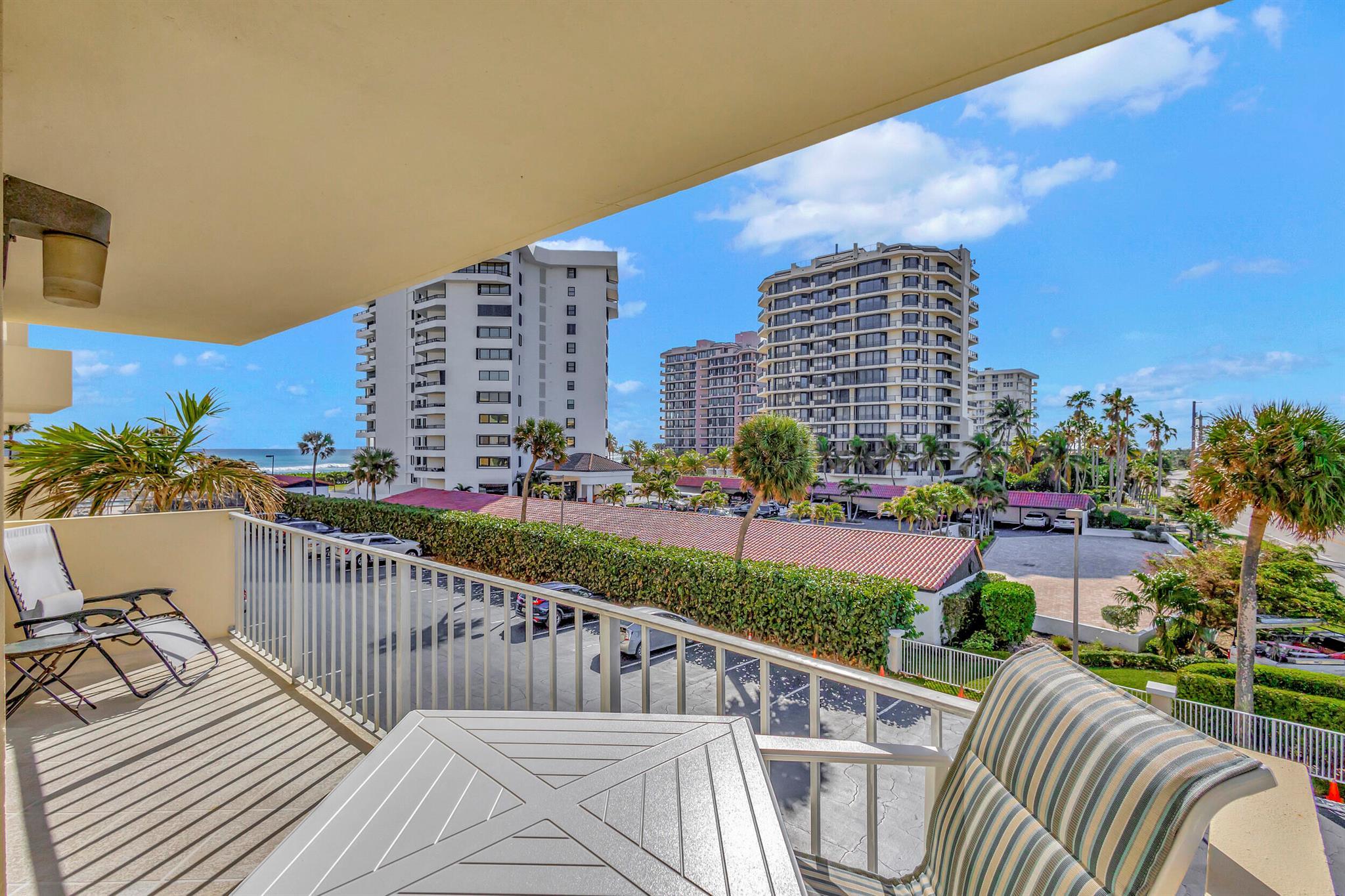 House for Sale, 630 Ocean Drive 308 33408 - Image 1