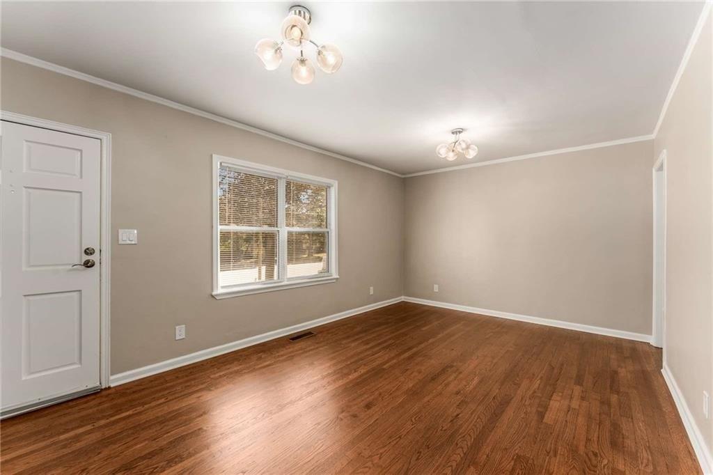 Listing image 8