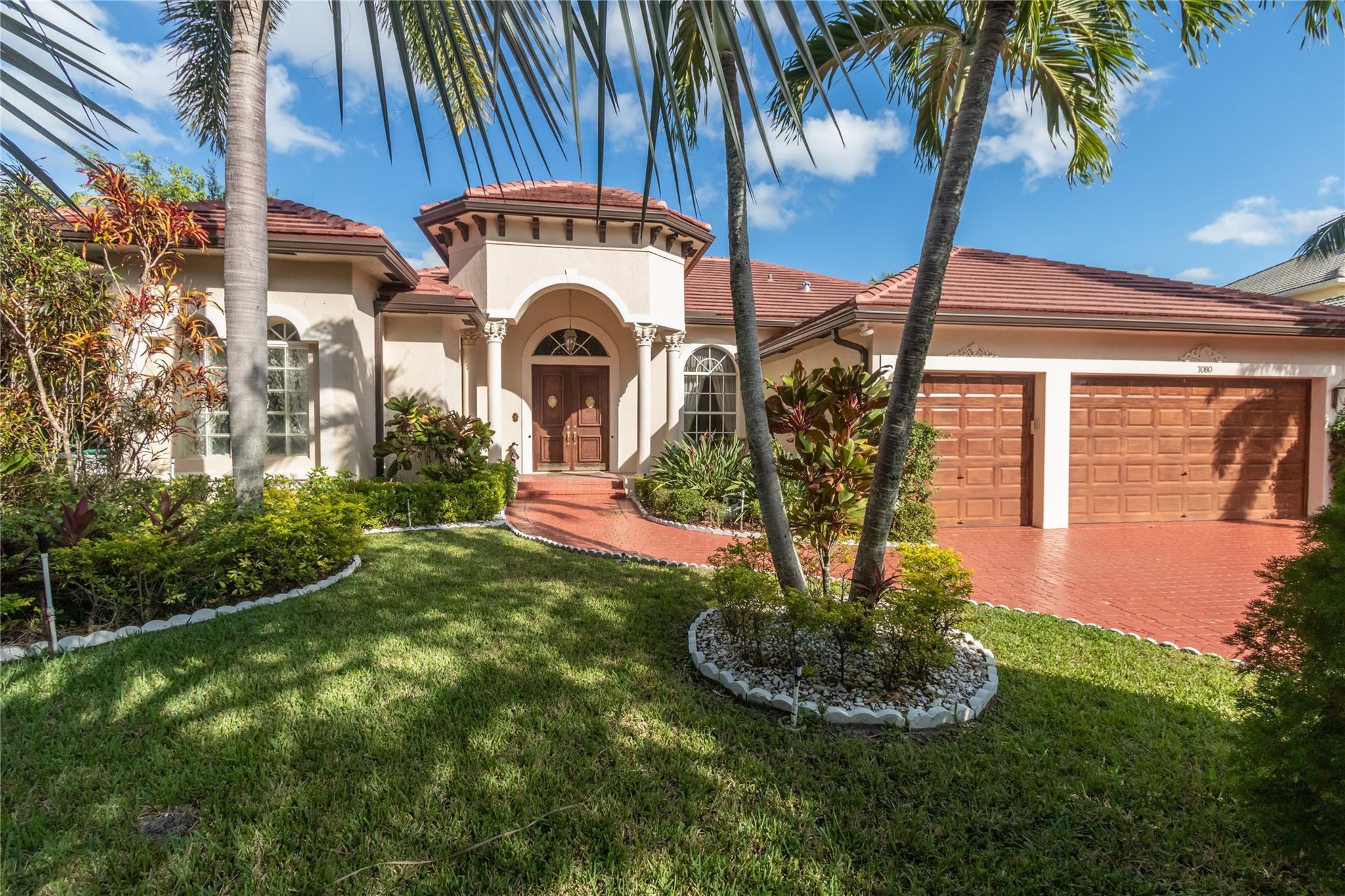 House for Sale, 7080 70th Ter 33067 - Image 1