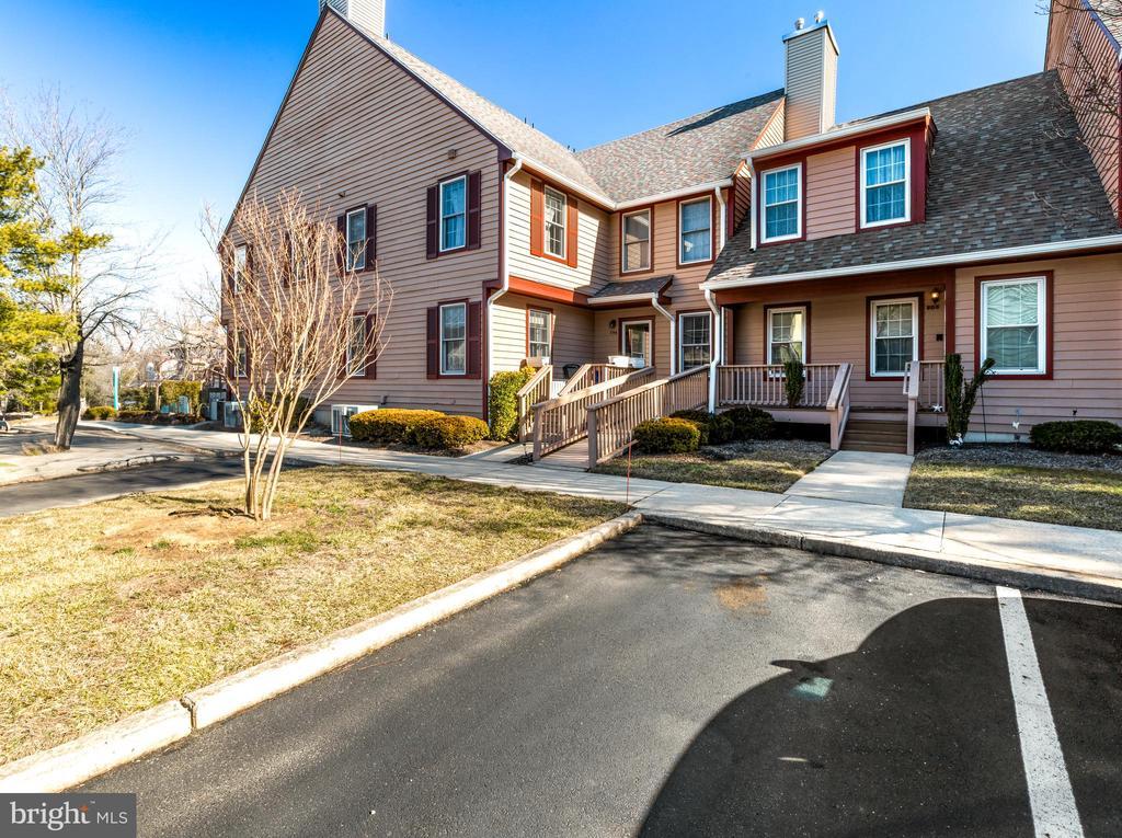 House for Sale, 796 Westfield Drive, Burlington County, NJ 08077 - Image 1