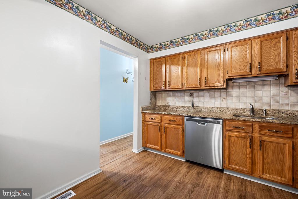 Listing image 5
