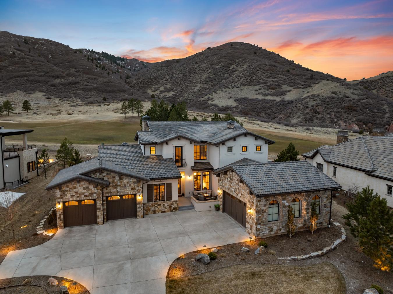 House for Sale, 8033 Galileo Way 80125 - Image 1