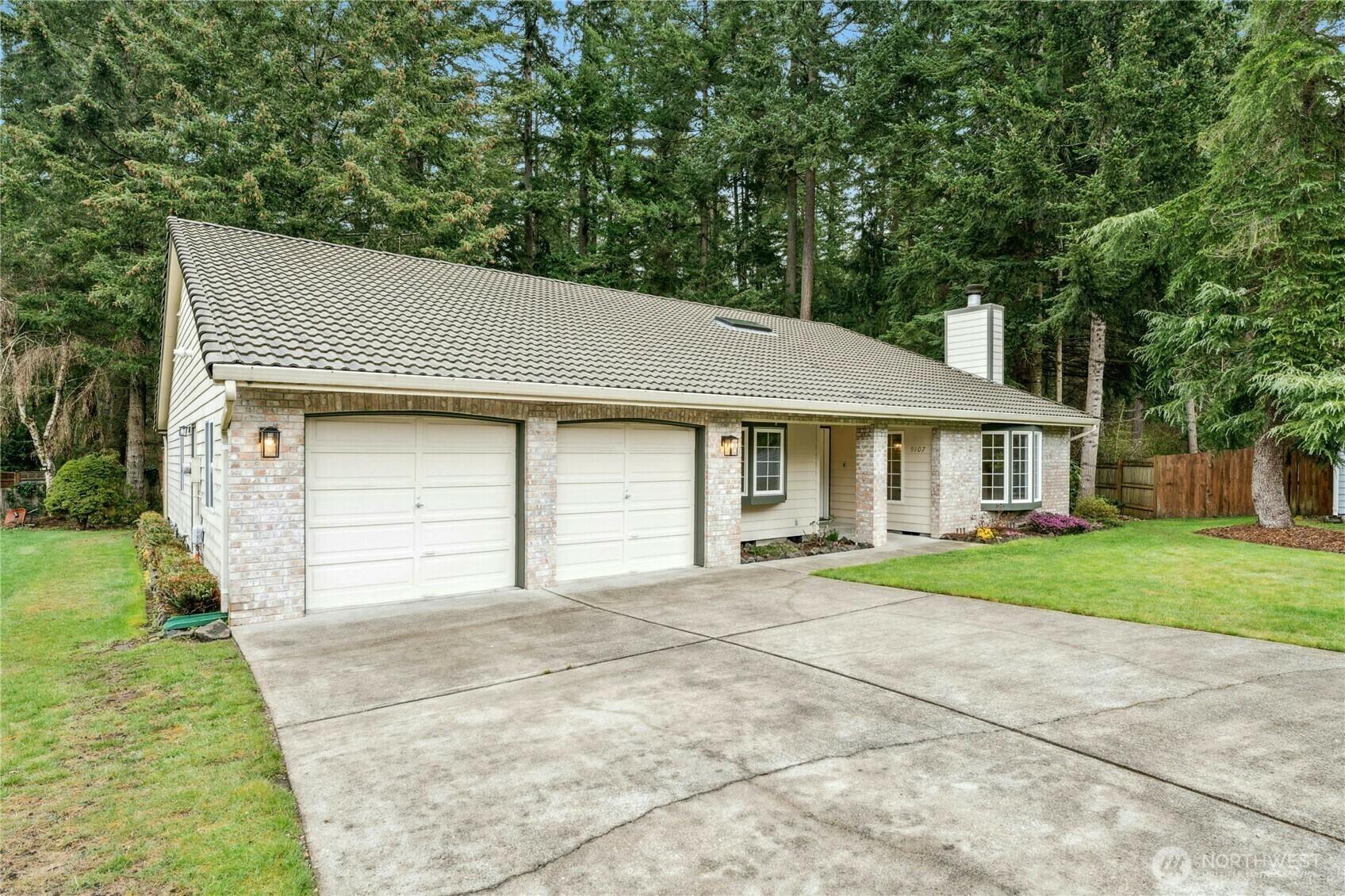 House for Sale, 9107 Autumn Place SE 98513 - Image 1