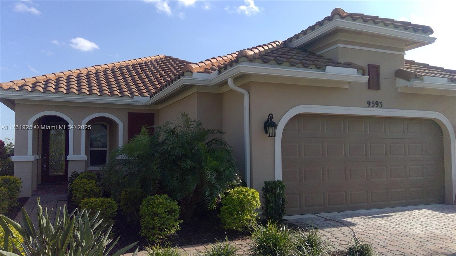 House for Sale, 9593 SW Royal Poinciana Dr 34987 - Image 1