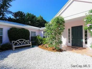 House for Sale, Dixie Beach Blvd 999 33957 - Image 1